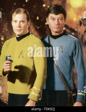 WILLIAM SHATNER, DEFOREST KELLEY, STAR TREK, 1966 Stockfoto