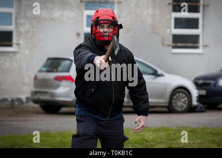 Mitglied der Garda Siochana Offizier während einer öffentlichen Bestellung Ausbildung Übung in Gormanston Army Camp, Co Meath, Irland. Stockfoto