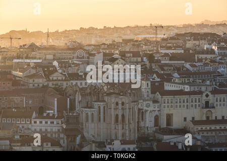 Blick vom Castelo de São Jorge in Lissabon, Sonnenuntergang, Portugal Stockfoto