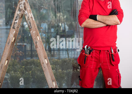 Heimwerker mit einem Tools, Elektriker, Klempner an Arbeitnehmer Arbeitnehmer Stockfoto