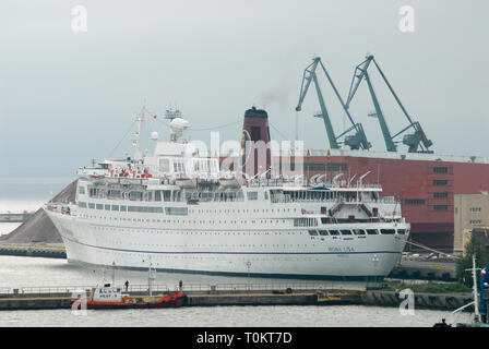 MV Mona Lisa Kreuzfahrtschiff in Gdynia, Polen 3. Mai 2008 © wojciech Strozyk/Alamy Stock Foto Stockfoto