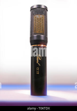 Pearl CC 22 Kondensator, rechteckigen capsule Mikrofon. Kopieren Sie Platz. Stockfoto
