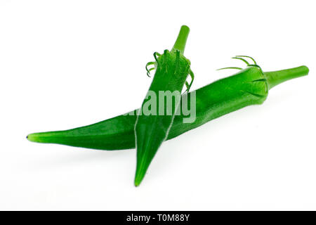 Okra isoliert auf weißem Hintergrund. Stockfoto