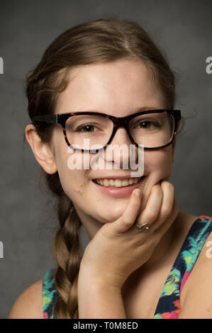 Porträt von 18 Jahre alt Hannah Rigg. Stockfoto