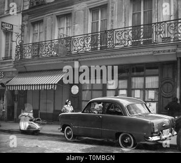 Geographie/reisen, Frankreich, Städte und Gemeinde, Paris, Gastronomie, Café Procope, rue Ancienne Comédie, Außenansicht, 1950er Jahre, Additional-Rights - Clearance-Info - Not-Available Stockfoto