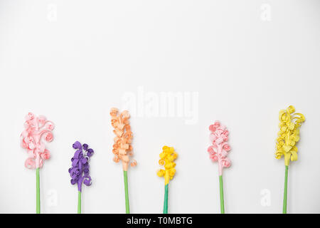 Muster der bunten Papier Blumen Stockfoto