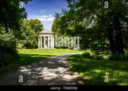 Leibniz Tempel im Georgengarten Hannover als Teil der Herrenhäuser Gärten, Niedersachsen, Deutschland Stockfoto