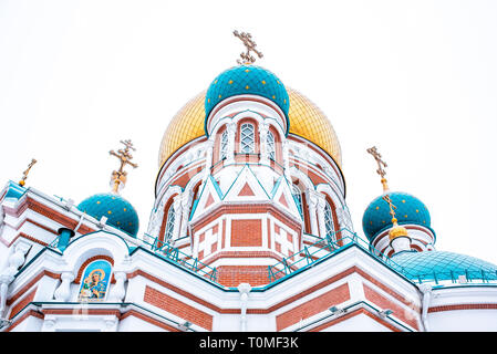 Kathedrale im Winter, Omsk, Sibirien, Russland Stockfoto