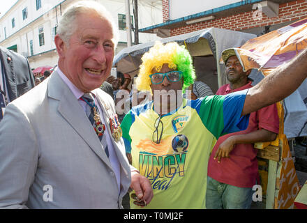 Der Prinz von Wales bei einem Besuch in Kingstown, St. Vincent und die Grenadinen, als Teil ihrer eines Tages Besuch auf der Karibikinsel. Stockfoto