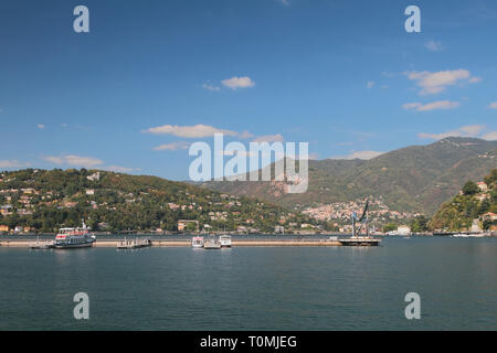 Como, Italien - 26.September 2018: die See in den Bergen Stockfoto