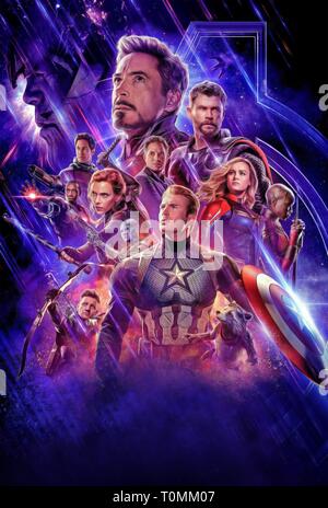 SCARLETT JOHANSSON, Robert Downey JR. , MARK RUFFALO, Don Cheadle, Brie Larson, Paul Rudd, Josh Brolin, Chris Evans, Jeremy Renner, CHRIS HEMSWORTH, DANAI GURIRA und KAREN GILLAN in AVENGERS: ENDGAME (2019). Credit: MARVEL STUDIOS/Album Stockfoto