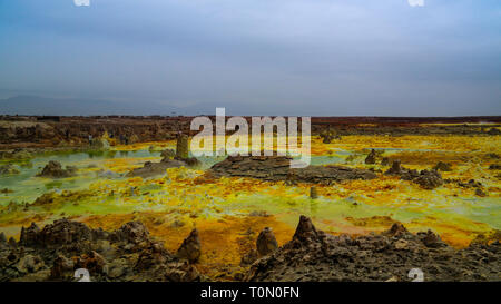 Panorama innen Dallol vulkanischen Krater in der danakil Depression, Afar, Äthiopien Stockfoto