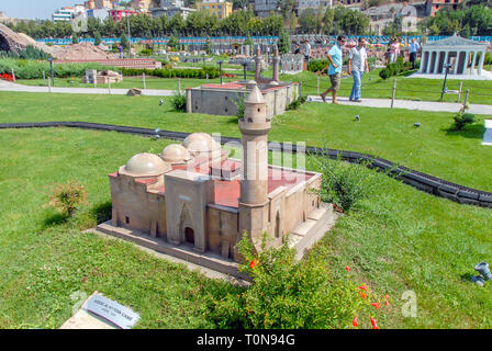 Miniaturk, Miniaturk ist eine Miniatur Park an der nord-östlichen Ufer des Goldenen Horns in Istanbul, Türkei. Es war Mai 2, 2003 eröffnet./Istanbul, Tu Stockfoto