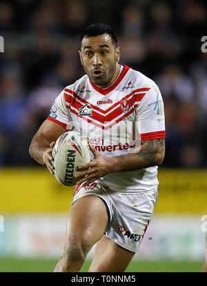 St Helens Heiligen Zeb Taia in Aktion gegen London Broncos, während der Betfred Super League Match an der völlig Gottlosen Stadion, St Helens. Stockfoto