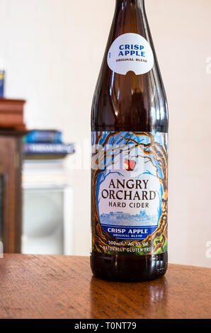 Eine braune Flasche wütend Orchard hard Cider in den USA hergestellt Stockfoto