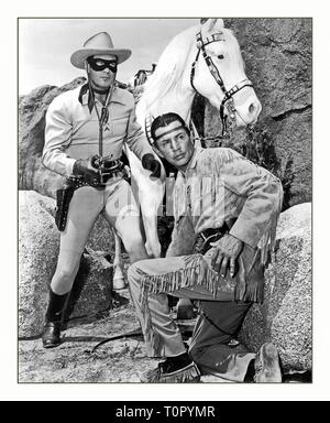 Clayton Moore (geboren Jack Carlton Moore, September 14, 1914 - Dezember 28, 1999) war ein US-amerikanischer Schauspieler am besten für die Wiedergabe der fiktiven Western Lone Ranger von 1949-1951 und 1954-1957 auf die TV-Serie mit dem gleichen Namen und zwei verbundenen Filme vom gleichen Hersteller bekannt. Quelle: Hollywood Foto Archiv/MediaPunch Stockfoto