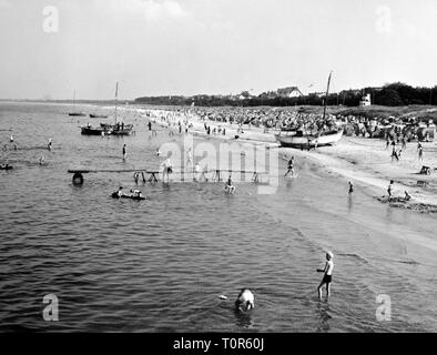 Geographie/Reisen historische, Deutschland, Inseln, Insel Usedom, Seebad Ahlbeck, Strand, Aussicht, Anfang der 60er Jahre - Additional-Rights Clearance-Info - Not-Available Stockfoto