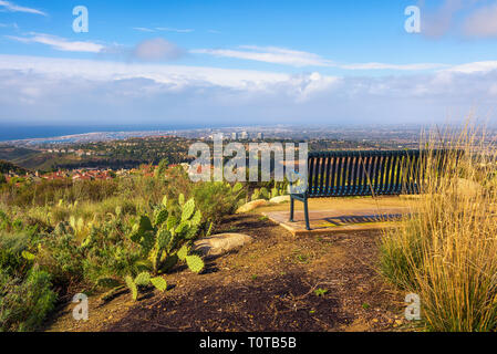 Huntington und Newport Beach gesehen vom Vista Ridge Park in Kalifornien Stockfoto