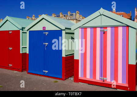 Strandhütten, Hove, East Sussex, England. Stockfoto