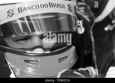 Örebro Örebro, Schweden 20160910 Renntag mit Formel 1-Fahrer Marcus Ericsson, die TEAMBESITZER F1-Wagen im Zentrum von Örebro am Samstag fuhr. Foto Jeppe Gustafsson Stockfoto