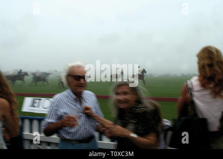 Bridgehampton, NY, USA. 25 Aug, 2007. Atmosphäre am Samstag, August 25, 2007 Mercedes Polo Challenge an Bridgehampton Polo Club in Bridgehampton, NY, USA. Quelle: Steve Mack/S.D. Mack Bilder/Alamy Stockfoto