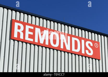 22. März 2019, Nordrhein-Westfalen, Lünen: Die REMONDIS-Logo auf einem der Gebäude der Firma. Foto: Bernd Thissen/dpa Stockfoto