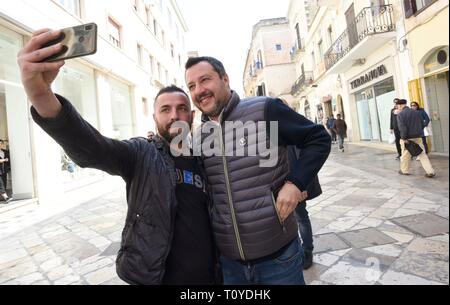 Foto Stefano Cavicchi - LaPressepolitica 22/03/2019 Matera - Italia Elezioni regionali Basilikata 2019, Matteo Salvini ein Matera Nella Foto Ministro Matteo Salvini Stockfoto