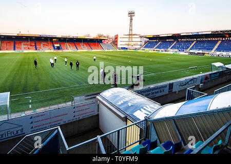 DEN BOSCH, 22-03-2019, Stadion De Vliert, Keuken Kampioen Divisie, Den Bosch - Telstar, Saison 2018 / 2019, Spieler von Telstar anzeigen die Tonhöhe vor dem Spiel Den Bosch - Telstar Stockfoto