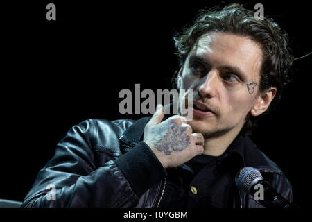 Moskau, Russland. 22. Mär 2019. Ballet Dancer Sergei Polunin am 2019 Moskau kulturellen Forum am zentralen Manezh Ausstellungshalle Credit: Nikolay Winokurow/Alamy leben Nachrichten Stockfoto