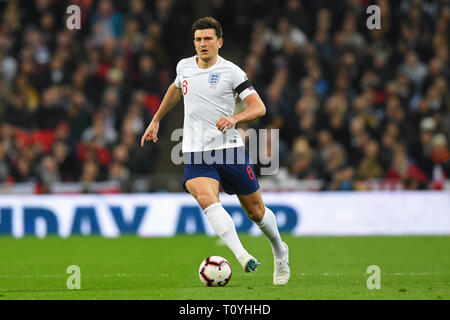 London, Großbritannien. 22 Mär, 2019. England defender Harry Maguire in Aktion während der UEFA-Europameisterschaft Gruppe ein qualifikationsspiel zwischen England und der Tschechischen Republik im Wembley Stadion, London am Samstag, 23. März 2019. (Credit: Jon Bromley | MI Nachrichten) Credit: MI Nachrichten & Sport/Alamy leben Nachrichten Stockfoto