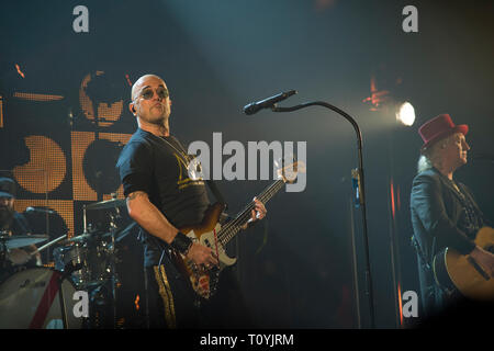 Compiegne, Frankreich. 22. Mär 2019. Pascal Obispo, Leben in Compiegne, Frankreich; 22. März 2019 Credit: Xavier Rockatansky/Alamy leben Nachrichten Stockfoto