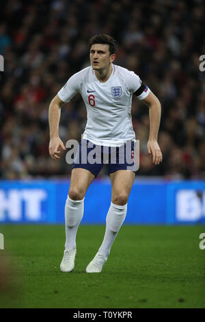 Peterborough, Großbritannien. 22 Mär, 2019. Harry Maguire (E) England v Tschechische Republik EUFA Euro 2020 Qualifier, im Wembley Stadium, UK am 22. März 2019. ** Nur die redaktionelle Nutzung, eine Lizenz für die gewerbliche Nutzung erforderlich. Keine Verwendung in Wetten, Spiele oder einer einzelnen Verein/Liga/player Publikationen ** Quelle: Paul Marriott/Alamy leben Nachrichten Stockfoto