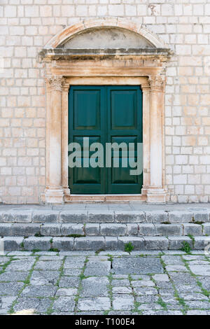 Alte Tür, Lastovo, Kroatien Stockfoto