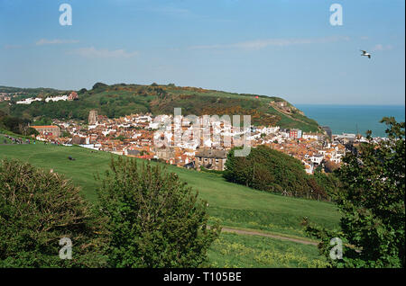 Altstadt von Hastings an der Südküste von England, von West Hill gesehen Stockfoto