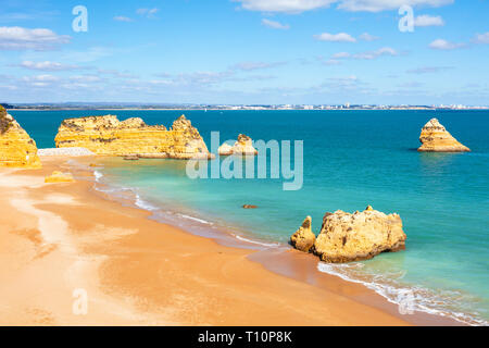 Strand Praia Dona Ana in der Nähe von Lagos, Algarve, Portugal, Europa Stockfoto