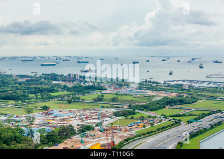 01.Mai 2018 - Straße anzeigen Antenne Landschaft, unentwickelten Planung Region neben der Marina Bay und die Innenstadt von Singapur Stockfoto