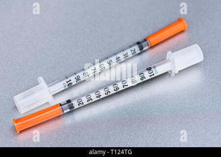 Insulin spritzen, 1 ml, 1 ml, 100 Stück Spritze Stockfoto