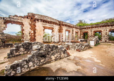 Historische verlassenen Leuchtturm Ruinen in Aguadilla, Puerto Rico, Stockfoto