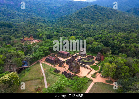 Mein Sohn ist ein großer Komplex von religiösen Reliquien besteht aus Cham architektonischen Werke. Weltkulturerbe der UNESCO in Quang Nam, Vietnam. Stockfoto