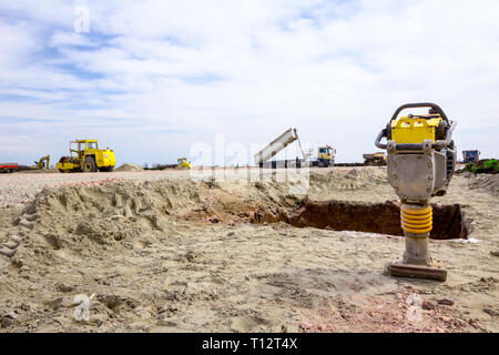 Kleine plate Compactor, vibrierende Hammer, Jumping Jack, Power Tool auf der Baustelle Stockfoto