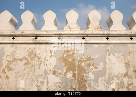 Die äußere Wand Wat Pho in Bangkok Stockfoto