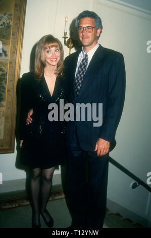 BEVERLY HILLS, Ca - 2. März: Schauspielerin Shelley Long und Ehemann Bruce Tyson besuchen fünften jährlichen Producers Guild of America Awards am 2. März 1994 im Regent Beverly Wilshire Hotel in Beverly Hills, Kalifornien. Foto von Barry King/Alamy Stock Foto Stockfoto