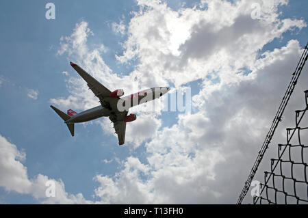 Flugzeug Vom Flughafen Palma de Mallorca, einem der mail Reiseziele für europäische Touristen im Sommer Stockfoto