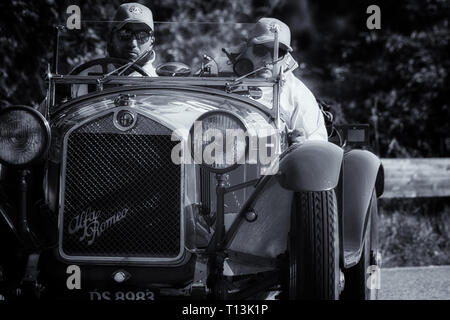 ALFA ROMEO 6C 1750 SUPER SPORT ZAGATO 1929 auf einem alten Rennwagen Rallye Mille Miglia 2018 die berühmte italienische historische Rennen (1927-1957) Stockfoto