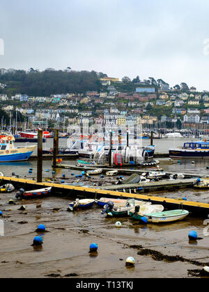 Blick auf Kingswear über den Fluss Dart von Dartmouth Stockfoto