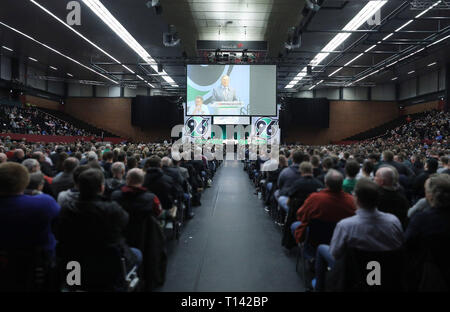 Hannover, Deutschland. 23 Mär, 2019. Fußball: Bundesliga, Hannover 96 Mitgliederversammlung mit der Wahl eines neuen Aufsichtsrats bei Swiss Life. Die Sitzung ist offen. Credit: Oliver Vosshage/Hannover 96 e.V./dpa - ACHTUNG: Nur für redaktionelle Zwecke und nur mit vollständiger Nennung der oben genannten Kredit-/dpa/Alamy leben Nachrichten Stockfoto