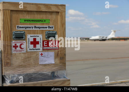 Madrid, Spanien. 23 Mär, 2019. Das Flugzeug, dass Transporte humanitärer Hilfe für Mosambik. Credit: Jesus Hellin/ZUMA Draht/Alamy leben Nachrichten Stockfoto