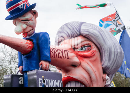 London, Großbritannien. 23 Mär, 2019. Tausende von Menschen kommen zu einer Demonstration für eine zweite Volksabstimmung über Großbritannien Ausstieg aus der EU, bekannt als Brexit. Credit: AndKa/Alamy leben Nachrichten Stockfoto