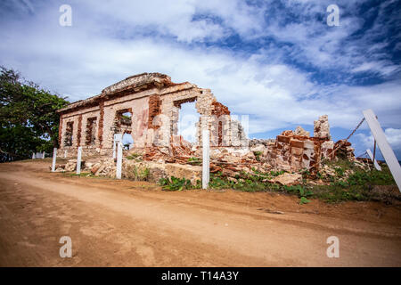 Historische verlassenen Leuchtturm Ruinen in Aguadilla, Puerto Rico, Stockfoto