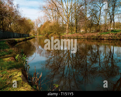 Trent und Mersey Canal, etrurien/Shelton, Hanley, Stoke-on-Trent, Staffordshire, Großbritannien Stockfoto